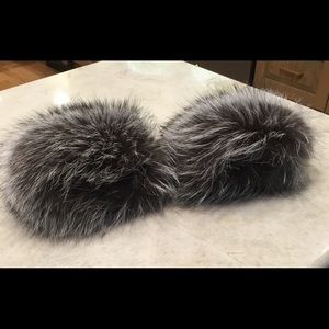 Detachable new silver fox fur cuffs.